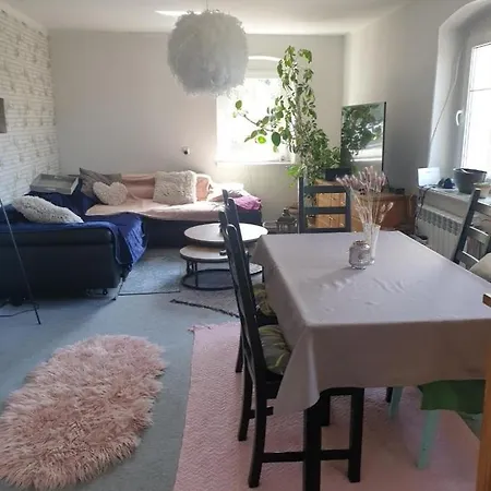 Проживание в семье Karaiby Na Niby U Sasiadki Krzewie Wielkie
