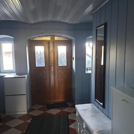 Проживание в семье Karaiby Na Niby U Sasiadki *